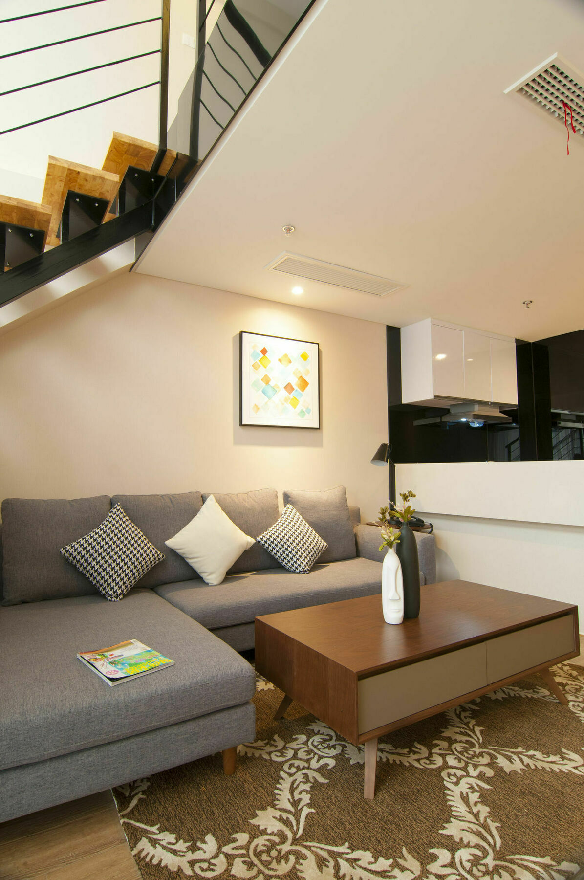 Home Plus Suite Hotel And Apartment Wuhan Esterno foto